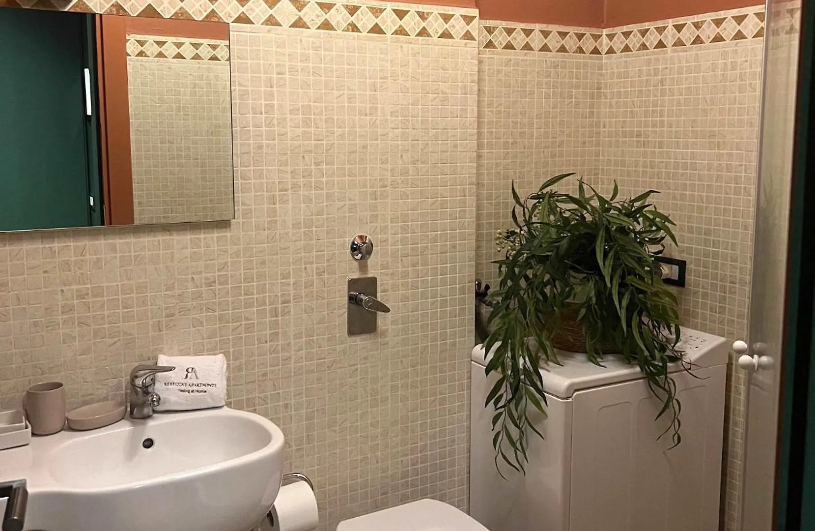 Arts At Corso Vercelli Milánó Apartman